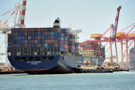 CMA CGM ROSSINI D30_9072 (450x299)