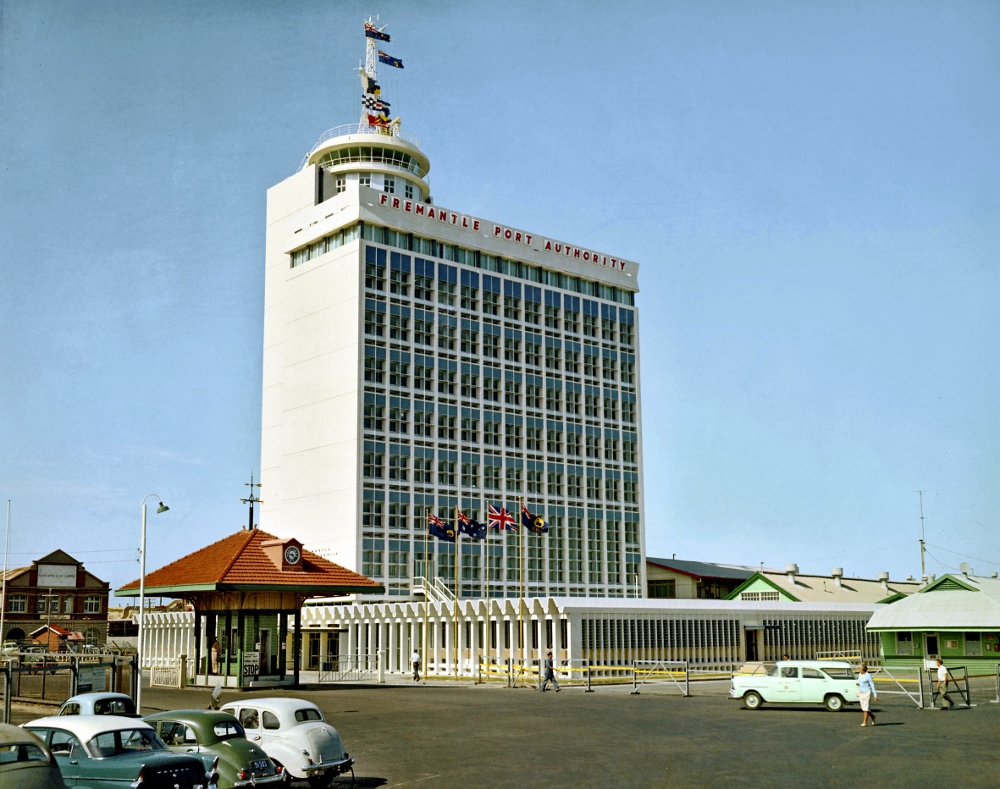 Cliff Street Entrance 1964 Cliff Street Entrance 1964
