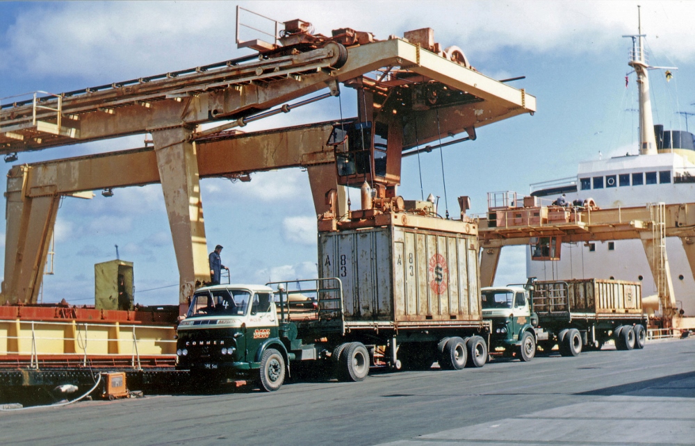 7 - Container vessel Kooringa handling 'A' containers at North Quay 1966 7 - Container vessel Kooringa handling 'A' containers at North Quay 1966